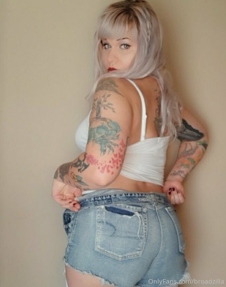 Broadzilla erotische fotos