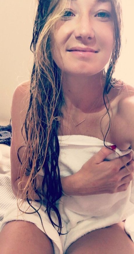 dreier asiatische onlyfans schöne archiv