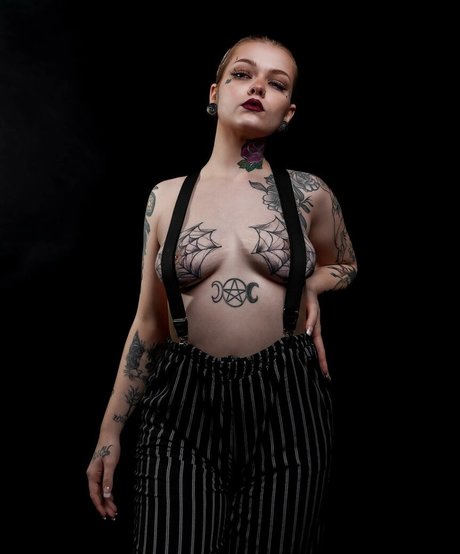 betrügende onlyfans kunst hd bilder