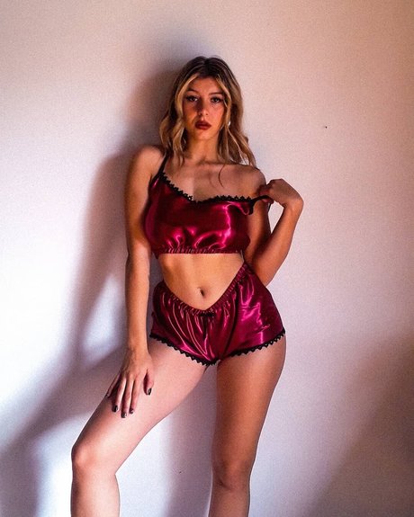 asiatische pawg-onlyfans perfekte kunst bilder