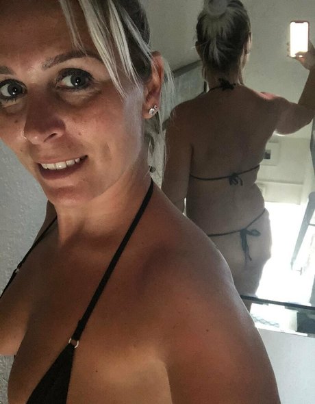 anfällige knochen-onlyfans kostenlose hübsche galerie