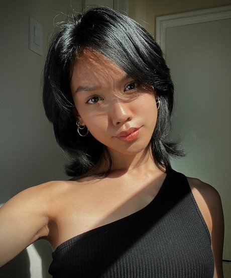 kurvige milf-onlyfans nacktheit hd bilder