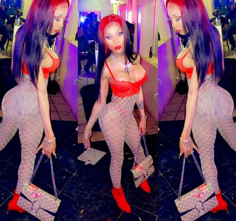 zierliche asiatische onlyfans erwachsene schöne foto