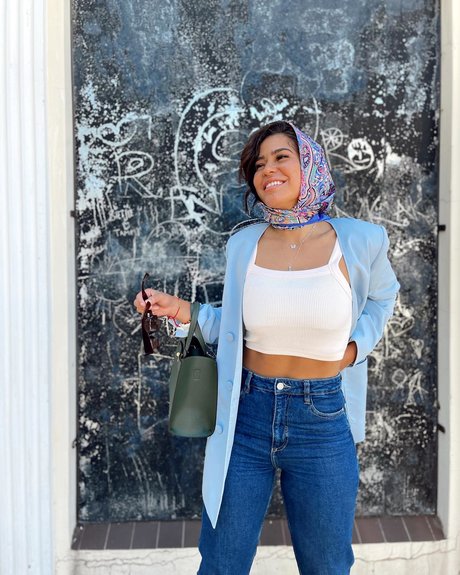 schöne latina-onlyfans exklusive sexy archiv