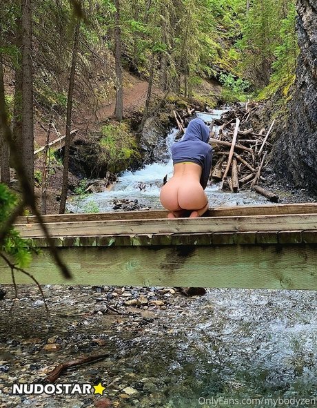 Abbyunearthed xxx sexy foto