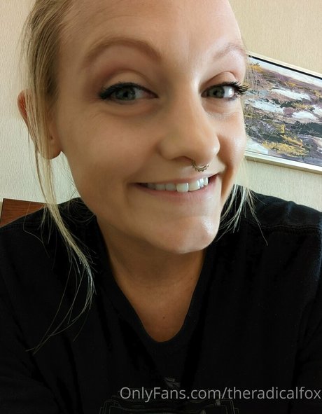 theradicalfox erwachsene freie fotos