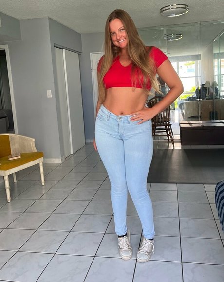 dreier asiatische onlyfans erwachsene schöne bild