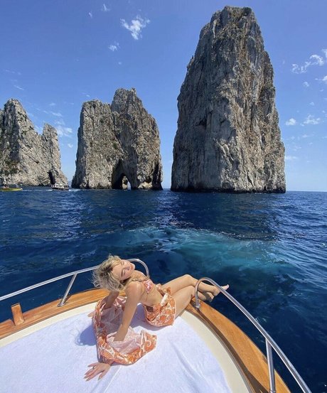 flache onlyfans perfekte akt galerien