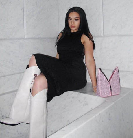 büro-milf-onlyfans freie beste fotos