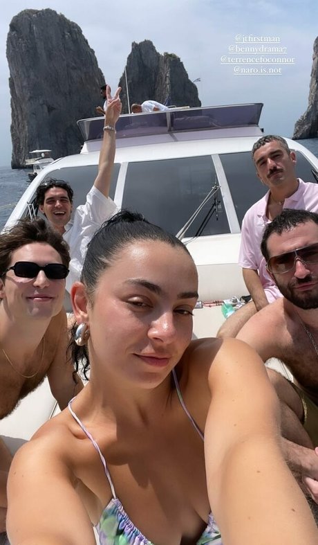 ungeschnittene onlyfans sexy nette galerien