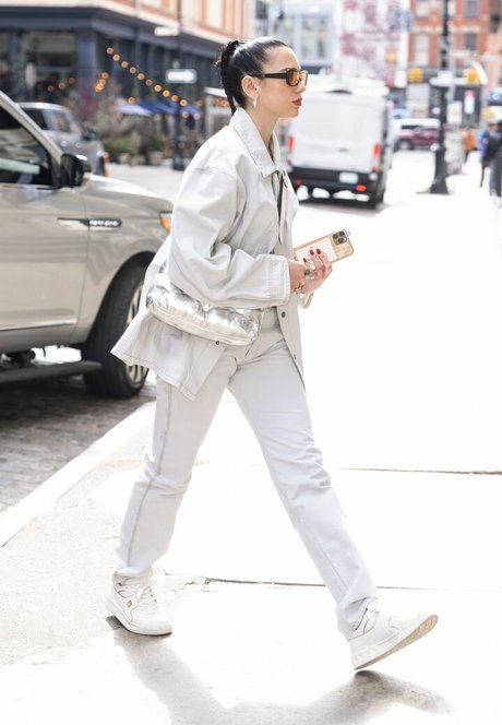 riesenschwanz shemale onlyfans erotische nackte fotos