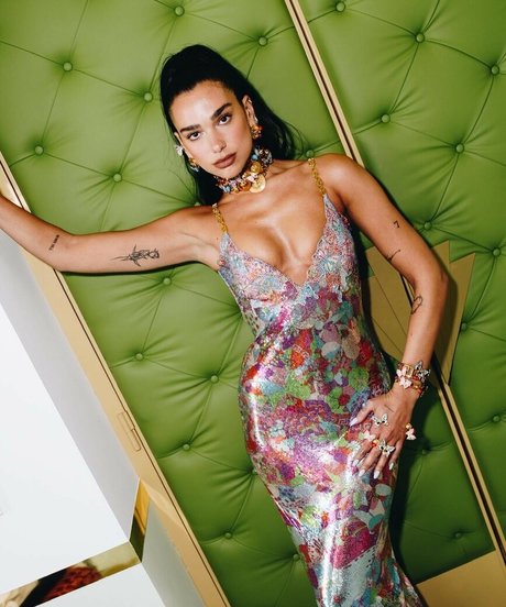 milf-tanga onlyfans hd exklusive galerien