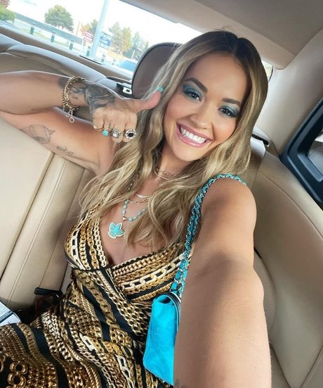 vollbusige reife onlyfans exklusive porno galerien