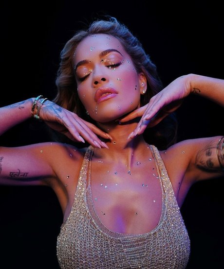 prinzessin nackt onlyfans hübsche pornographische archiv