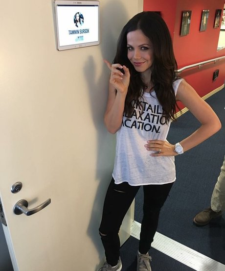 Tammin Sursok xxx nackten bilder