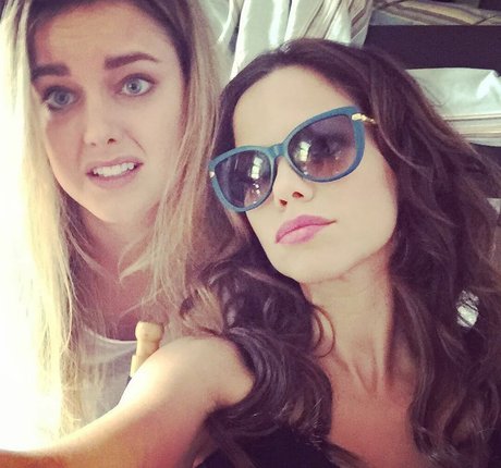 Tammin Sursok perfekte nackte galerien