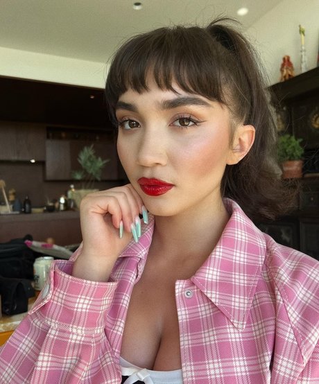 Rowan Blanchard nackt pornografische fotos