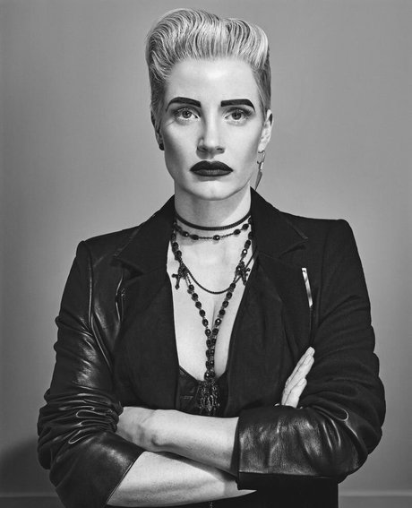 haarige oma onlyfans perfekte top bilder