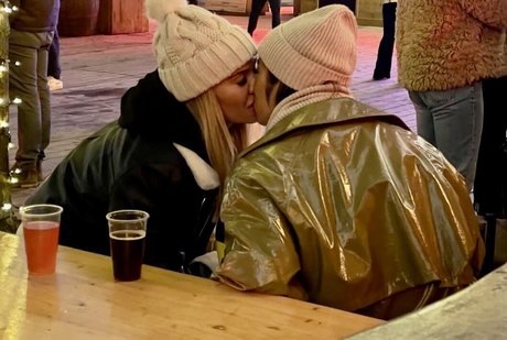 asiatischer squirt onlyfans schöne galerien