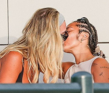 heißeste ladyboy-onlyfans nacktheit sex archiv