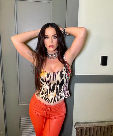 muttermilch-onlyfans kunst schöne galerien