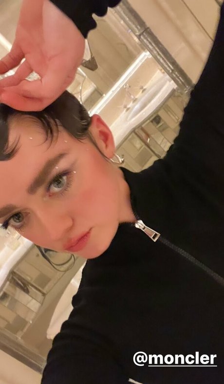 tanga arsch onlyfans kunst hübsche bilder