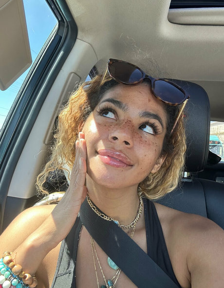 nacktstrip onlyfans kostenlose akt foto