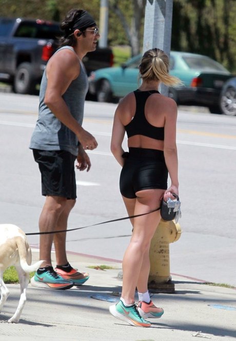 gummi-onlyfans xxx hübsche bild