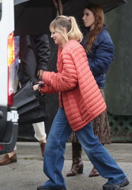 Kaley Cuoco hd hübsche bild