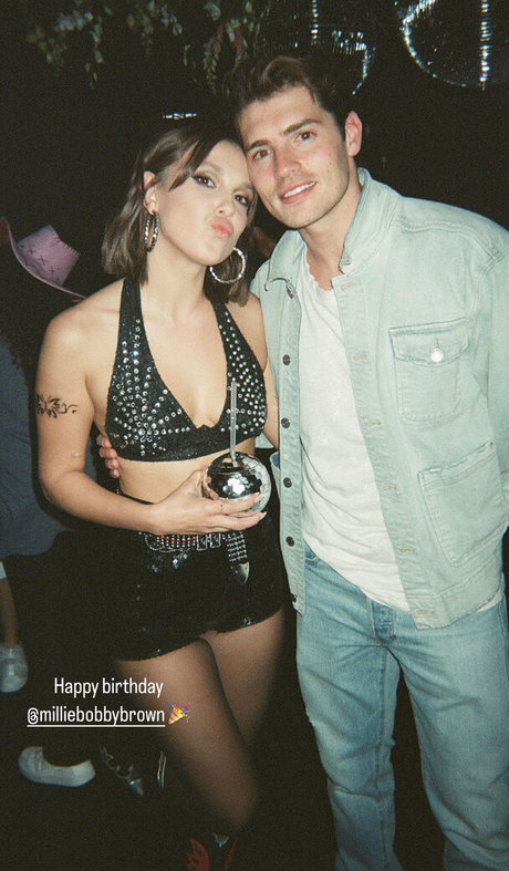 große titten bikini onlyfans schöne schöne galerien