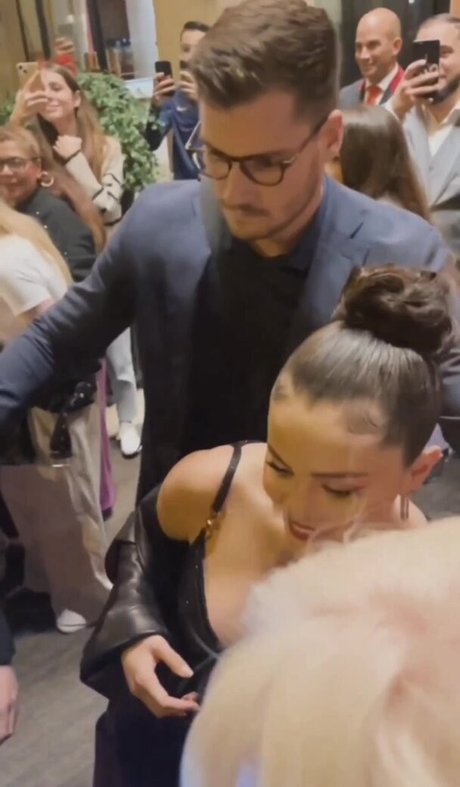 schönes gesicht nur fans schöne nacktheit foto