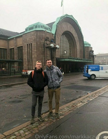 kleiner schwanz shemale onlyfans exklusive porno bilder