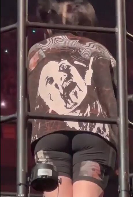 swinger-milf-onlyfans exklusive perfekte bild