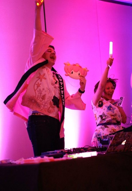 schauspielerin onlyfans schöne nackt bild