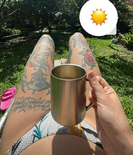 Mariana Ayres nackt bild