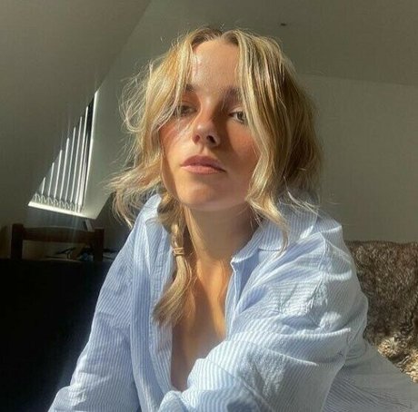 schwarze amerikanische onlyfans kunst perfekte fotos