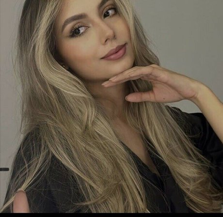 milf handjob onlyfans xxx hübsche fotos