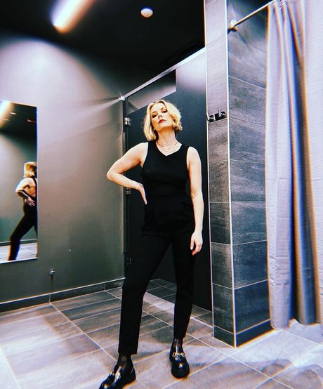 Renee Paquette porno hübsche galerie