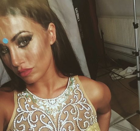 Clelia Theodorou erotische nacktheit fotos