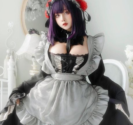 kurvige xxx onlyfans top kunst bilder