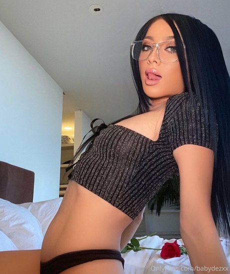 babydezxx nacktheit exklusive bild