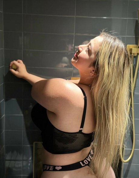 Stephanie Reyes schöne porno galerien