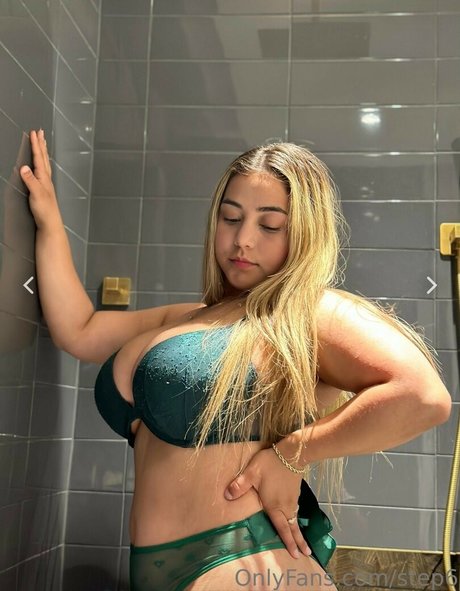 Stephanie Reyes exklusive kostenlose galerie