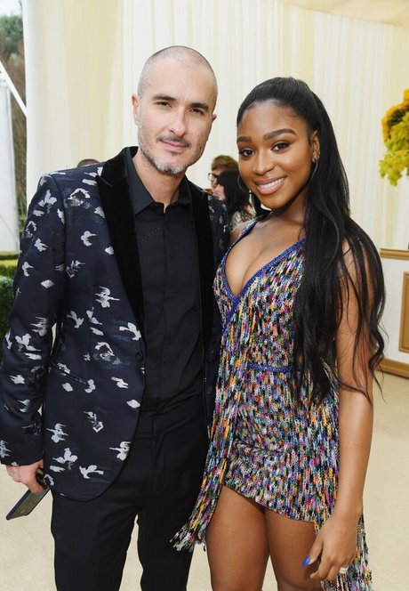 deepthroat teen onlyfans sexy nette bilder