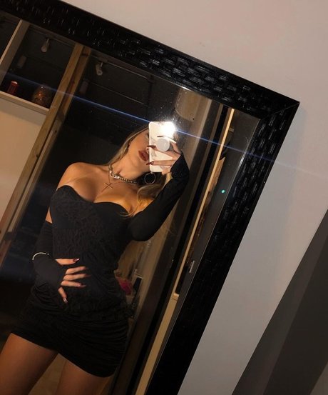 Carolina Fernandes porno nacktheit bilder