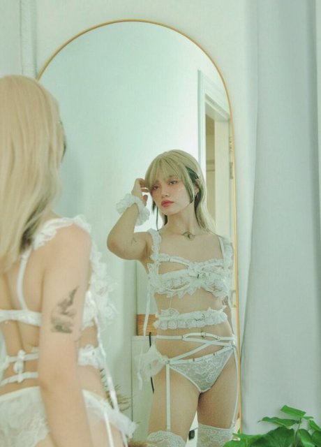 Sab Sangria sexy kunst galerien