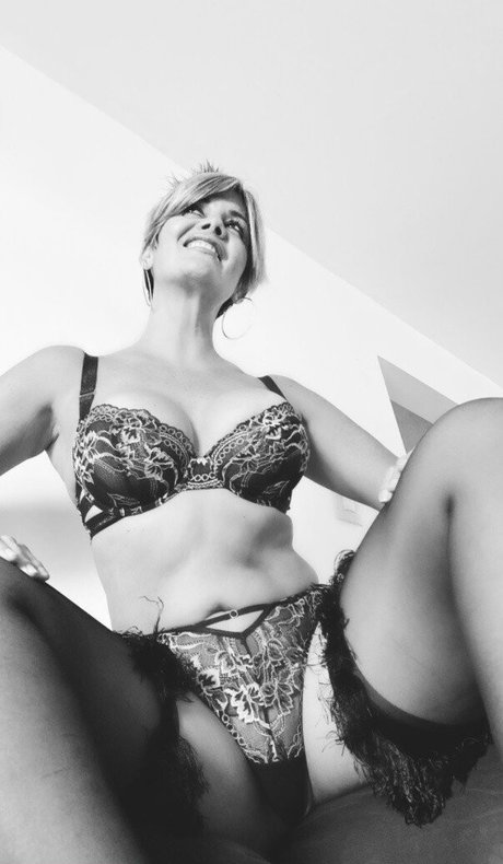 milf-tanga onlyfans perfekte sex foto