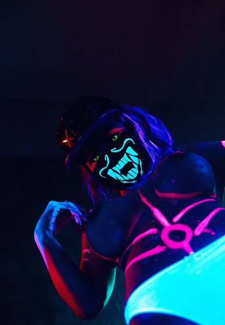 stiefschwester onlyfans kunst freie bild