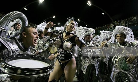 Livia Andrade schauspielerin akt galerie