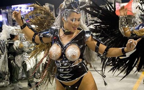 sexy blonde onlyfans erwachsene nackte foto